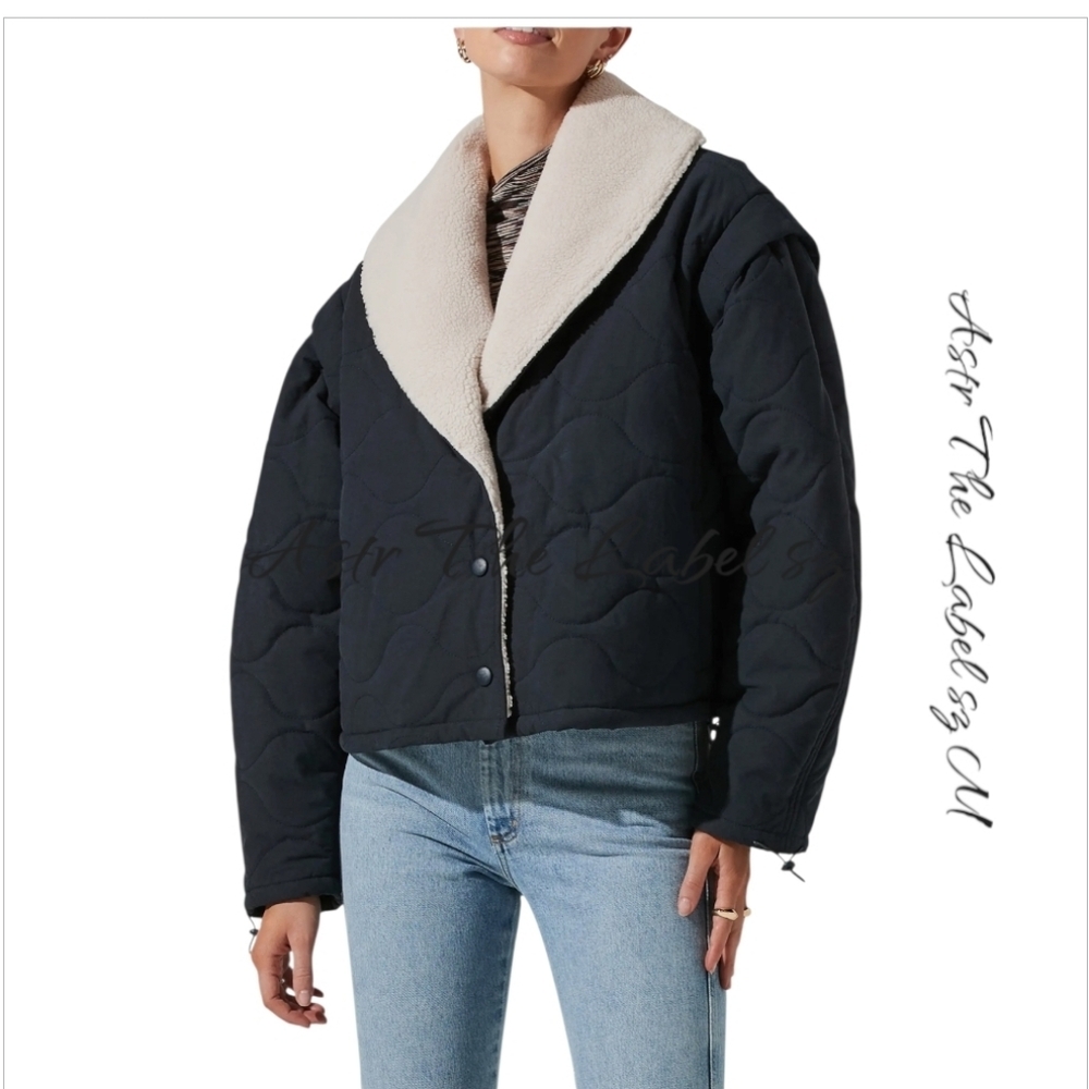 ASTR the Label Nadine Quilted Faux Shearling Trim Jacket sz M Navy Blue